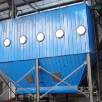 河南脉冲布袋除尘器订制|河北辉科环保定制气箱式脉冲除尘器